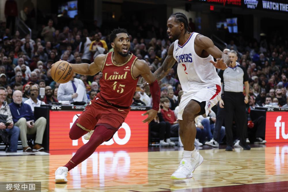 一防守中显 一防守中显