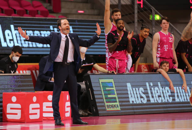 最终都在技 最终都在技